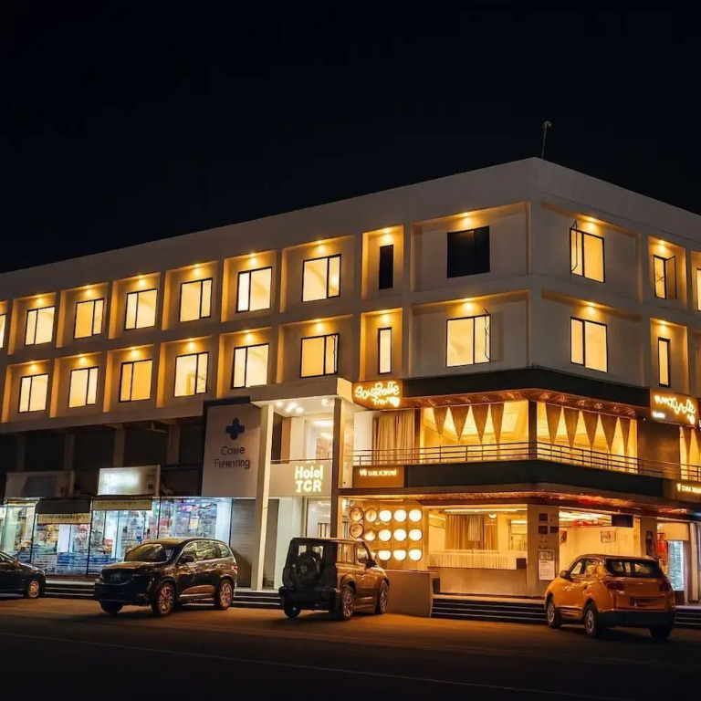 Hotel TGR