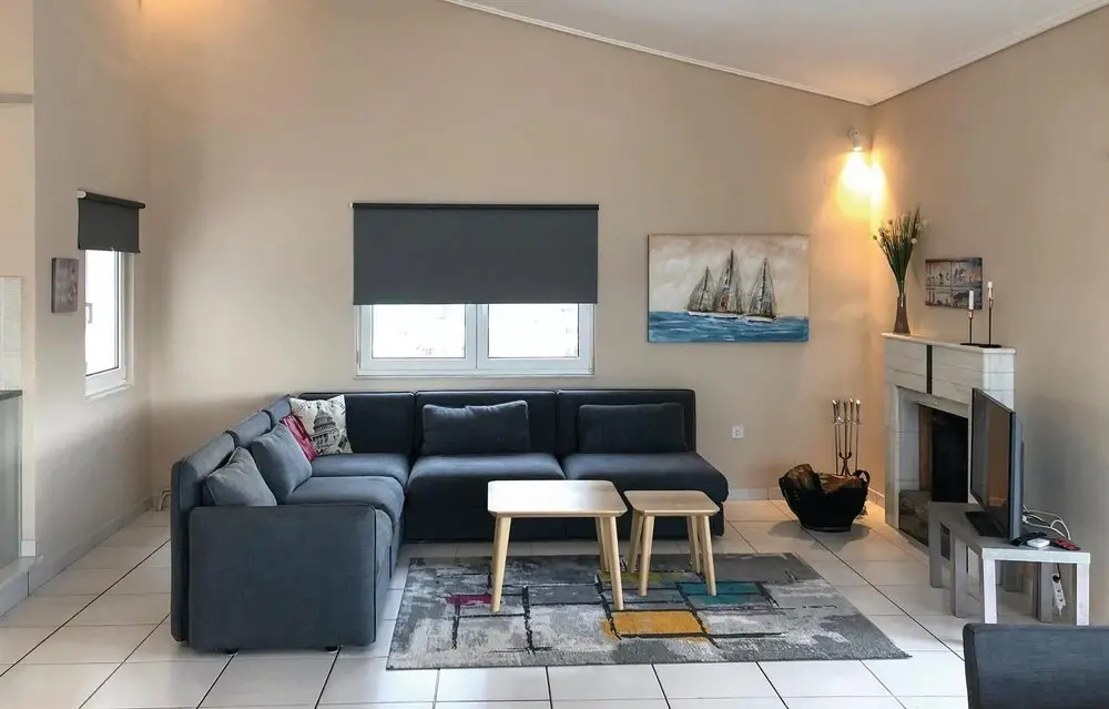 3 Bedroom Lovely Home In Chalkida