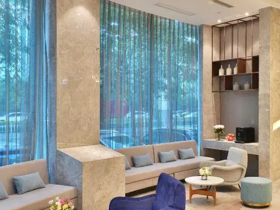 Crystal Hotel Jingan Darongcheng Hutai Road