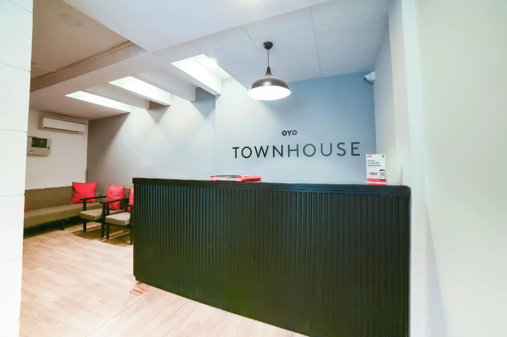 OYO Townhouse 142 Vadapalani