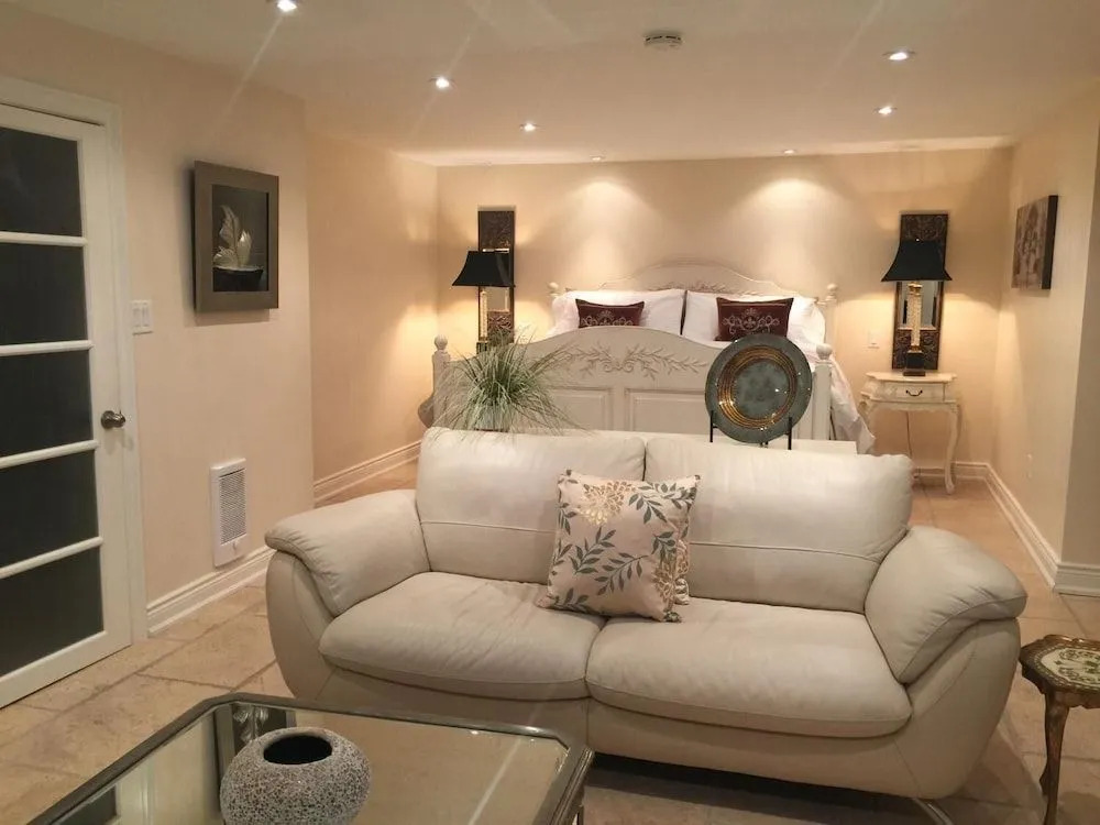 Lion's Head Bed & Breakfast