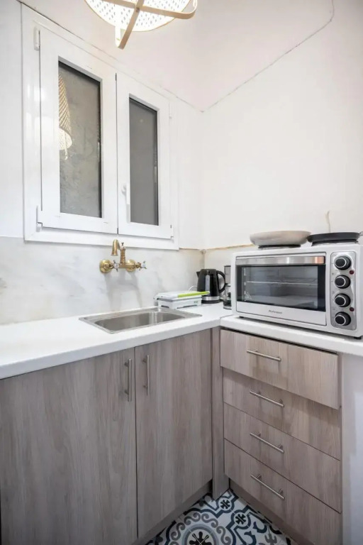 Panormou metro station 1 bedroom 2 persons flat