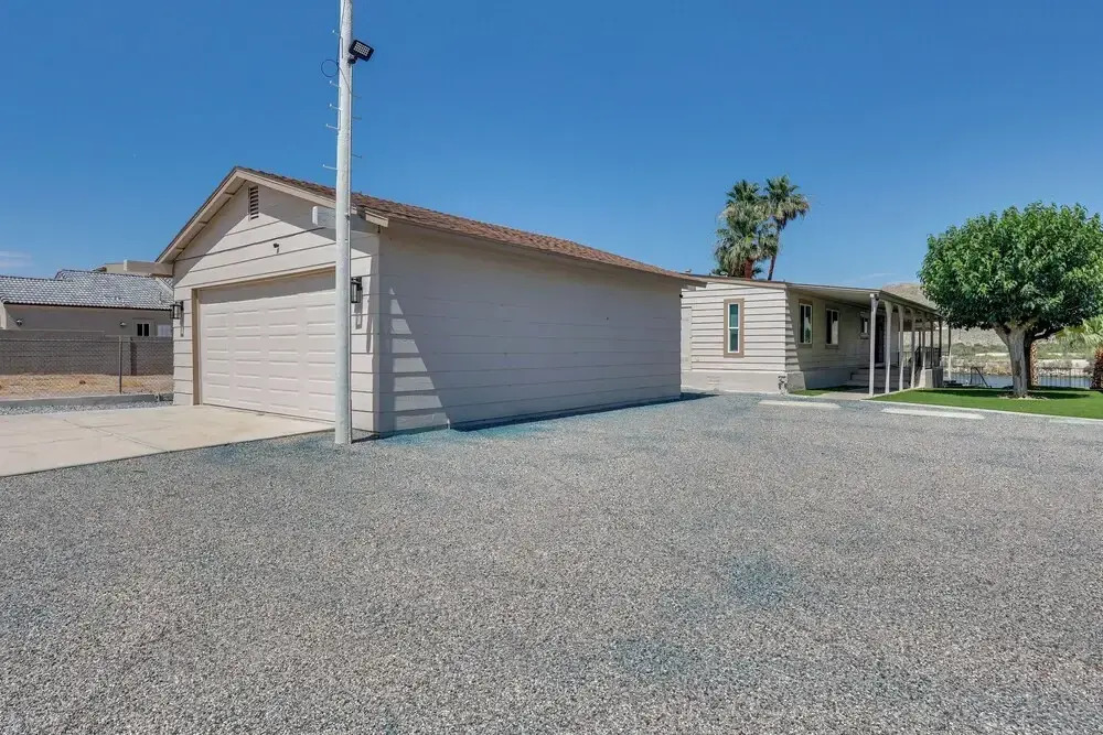 Colorado River Retreat: Bullhead City Home w/ Deck