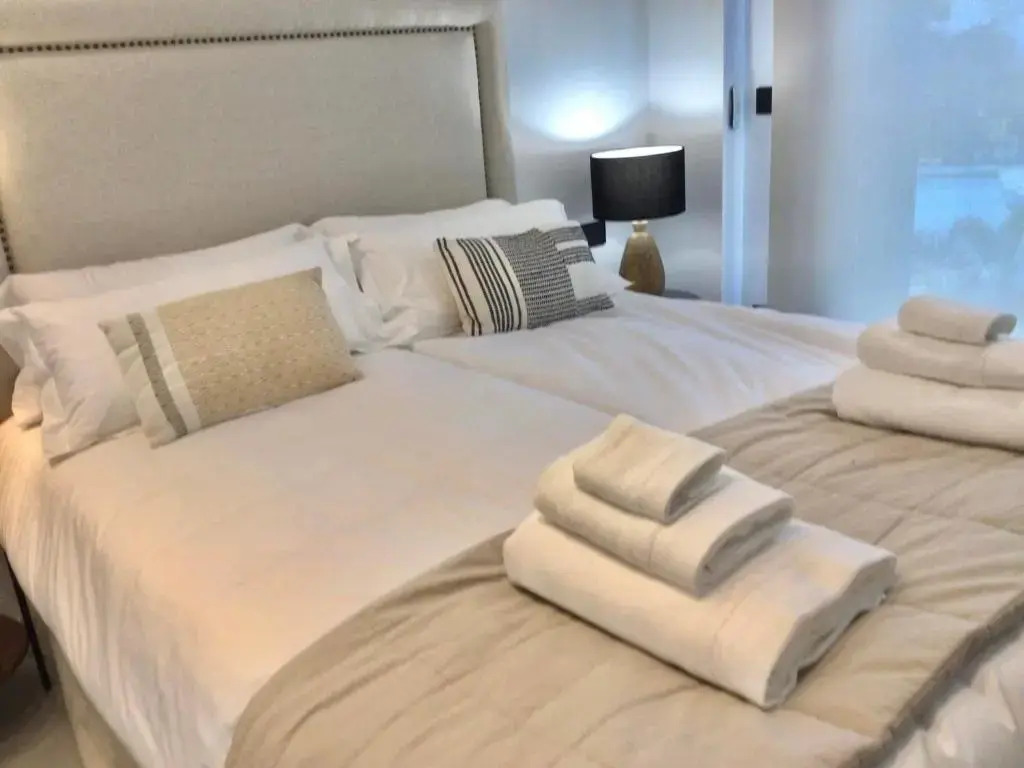 The View Luxury Vacation Apartment 5