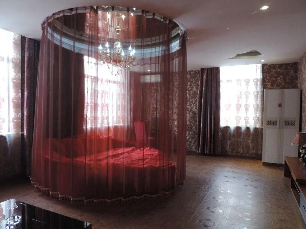 Hailin Elephant Fashion Hotel