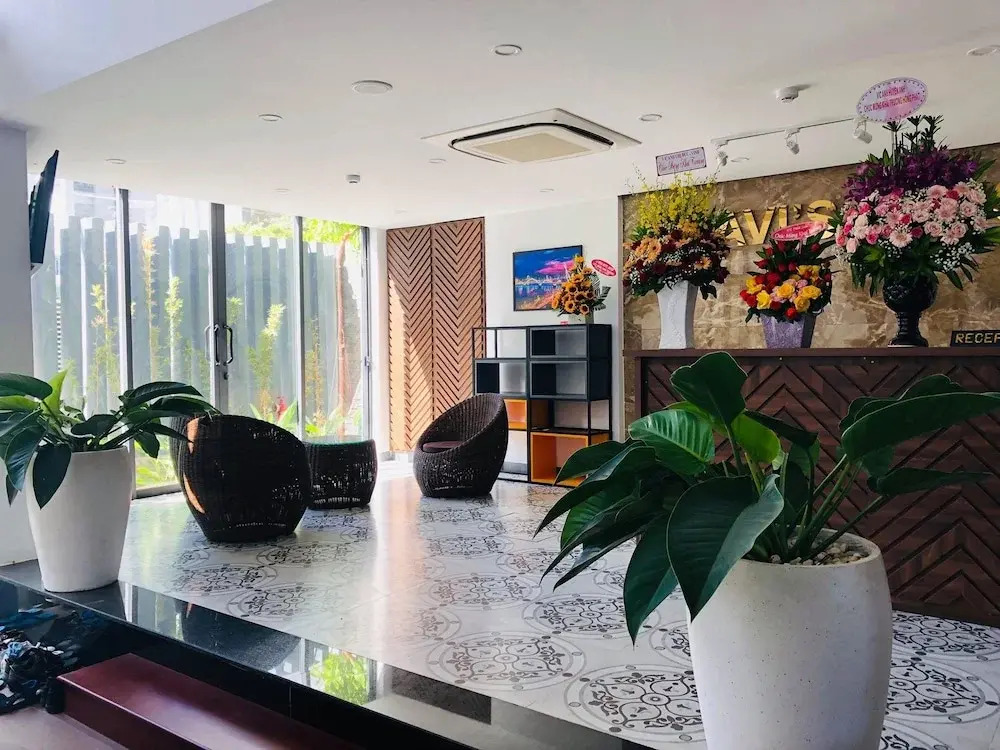 Davis House  Apartment