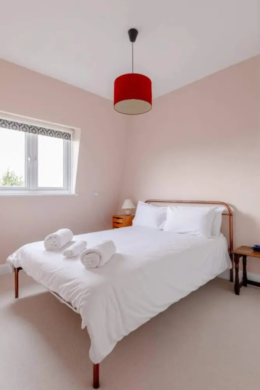 Quaint & Cosy 1 Bedroom Flat - Kensington Olympia!