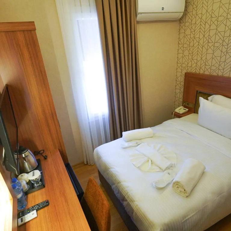 Ugurlu Hotel