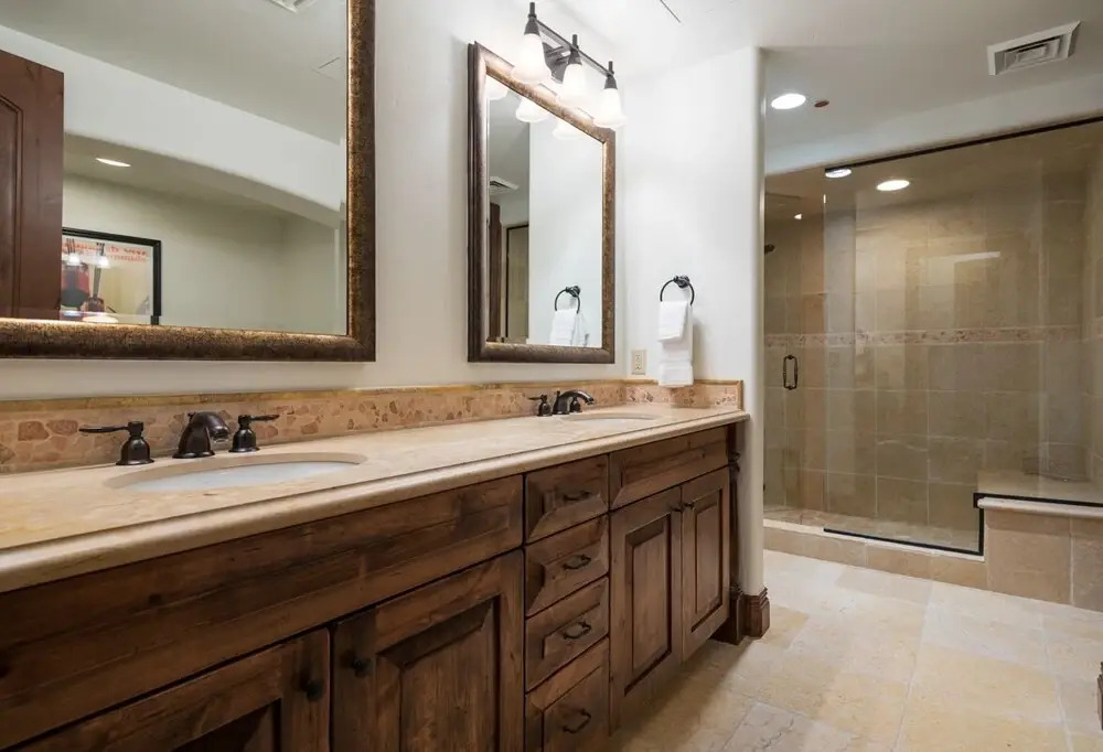 Silver Strike Lodge #403 - 2 Bed + Den