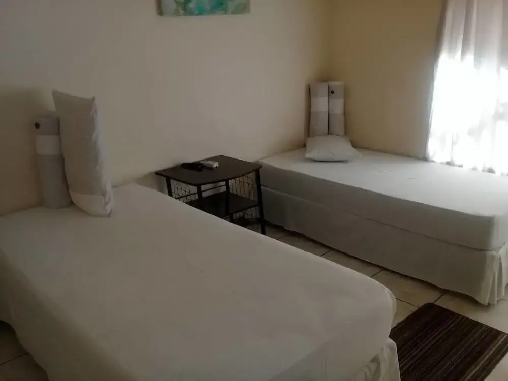 Paradise Hut Guesthouse