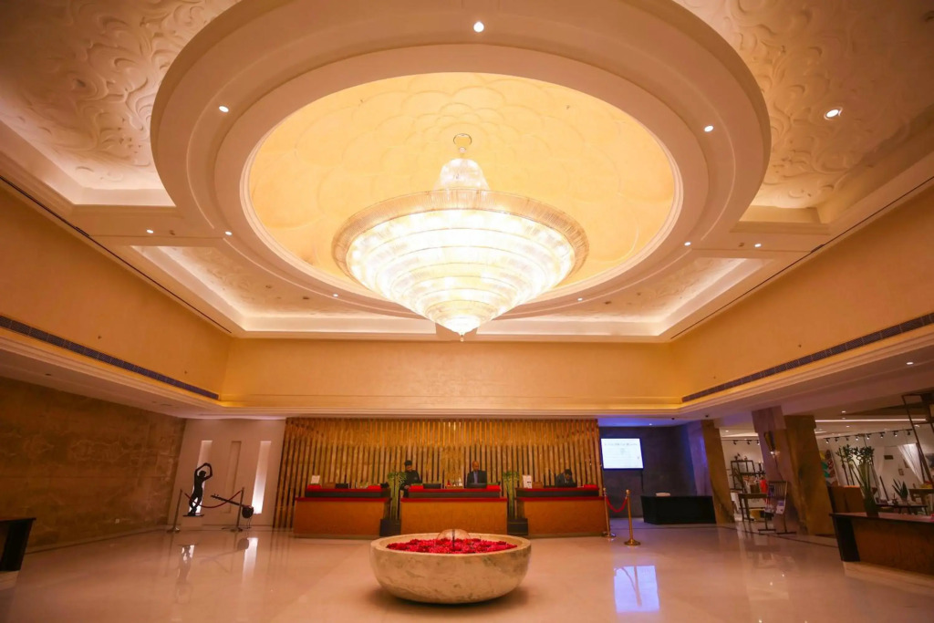 Ramada Plaza by Wyndham Lucknow
