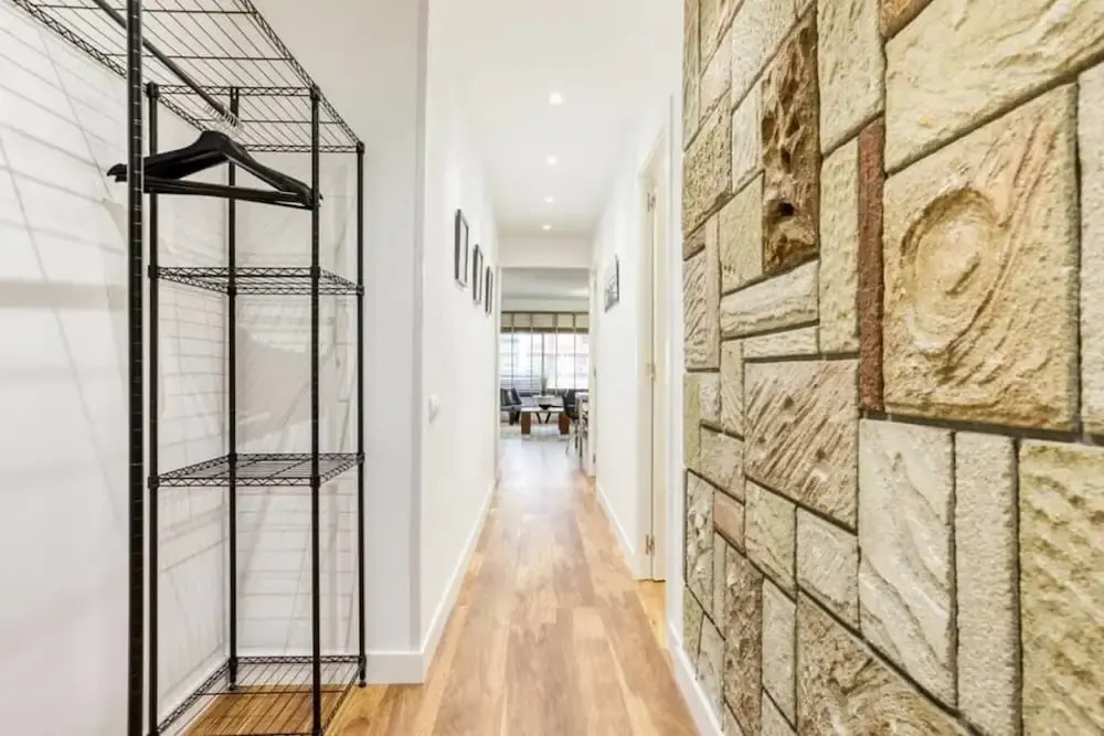 Nice and Cozy 4 Bedroom in Sants-montjuic BCN