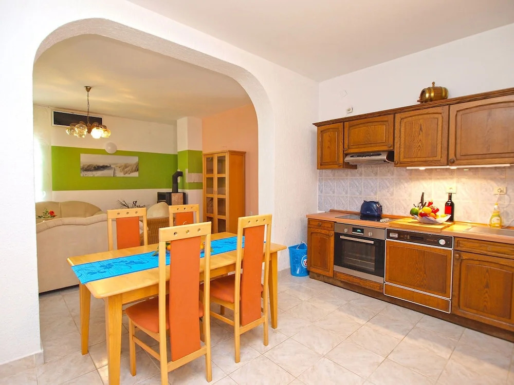 Apartments Ivan 65