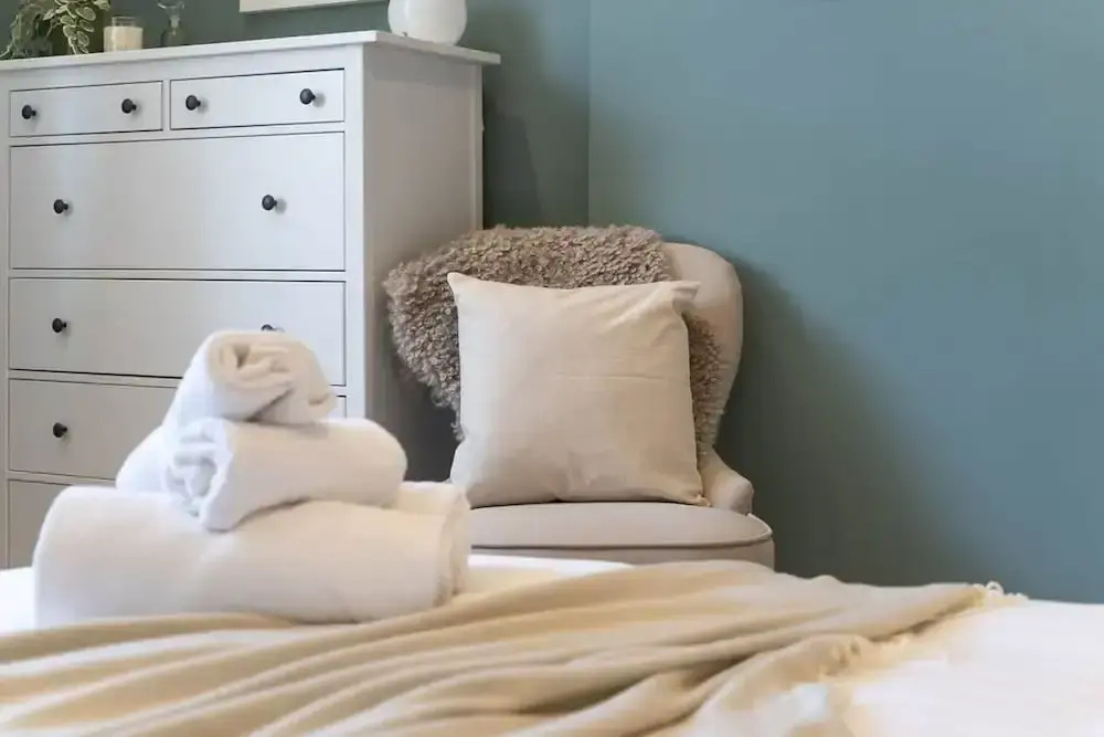 Host Stay Round Hill Apartment