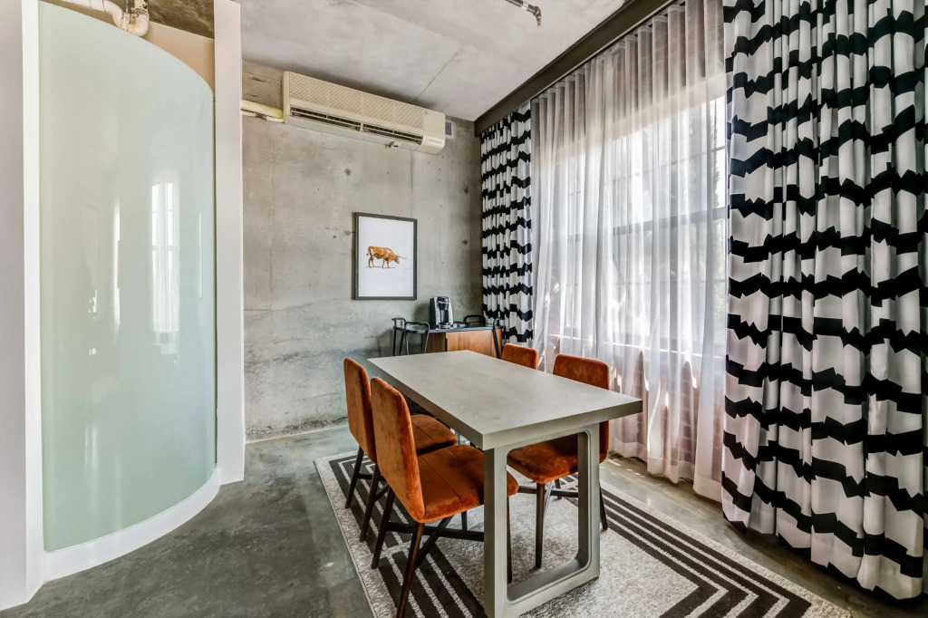 The Clara Hotel Plano, Tapestry Collection by Hilton