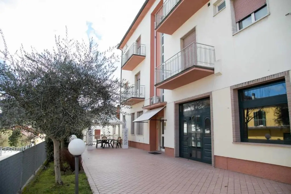 HOTEL LIDIA