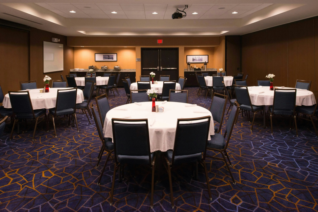 Courtyard by Marriott Hot Springs