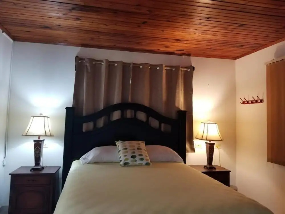 Estancia del Bosque Forest Guest House
