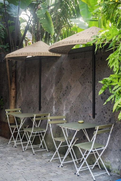 The Lima Ocean Suites Pererenan