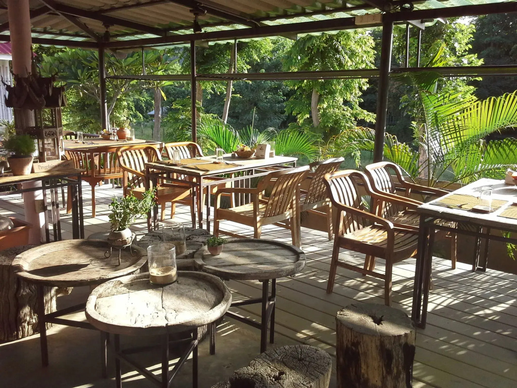Chasorn Riverside Resort
