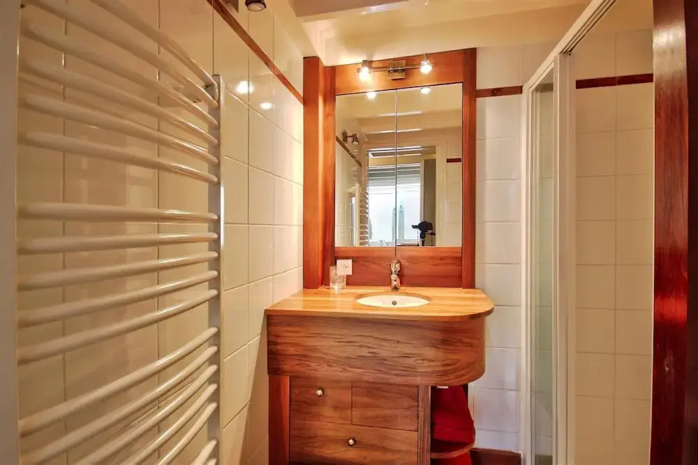 Luxury apartment - garden access Monceau