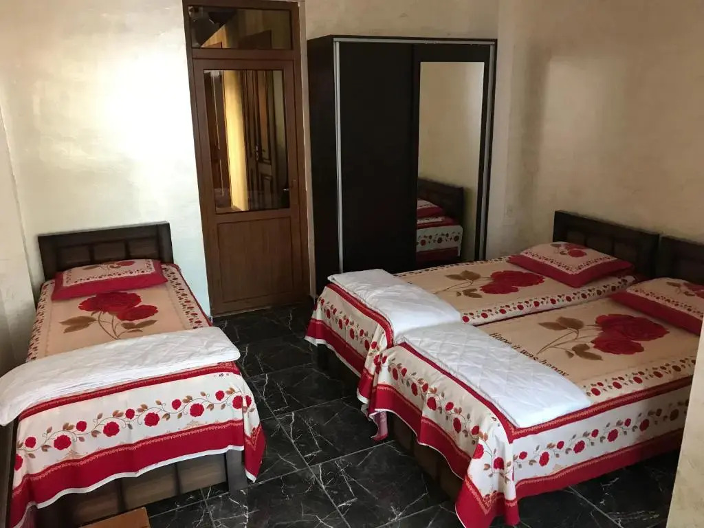 Guest House Chexovi 24