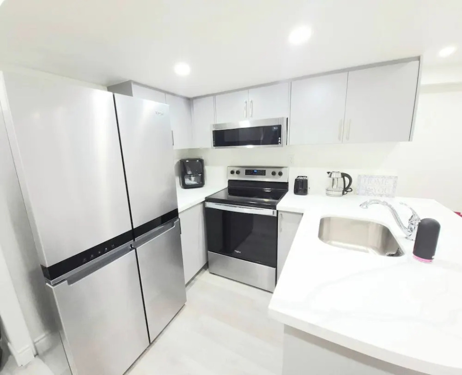 Niagara Cozy Suite - Modern 2bed 15 min to Falls