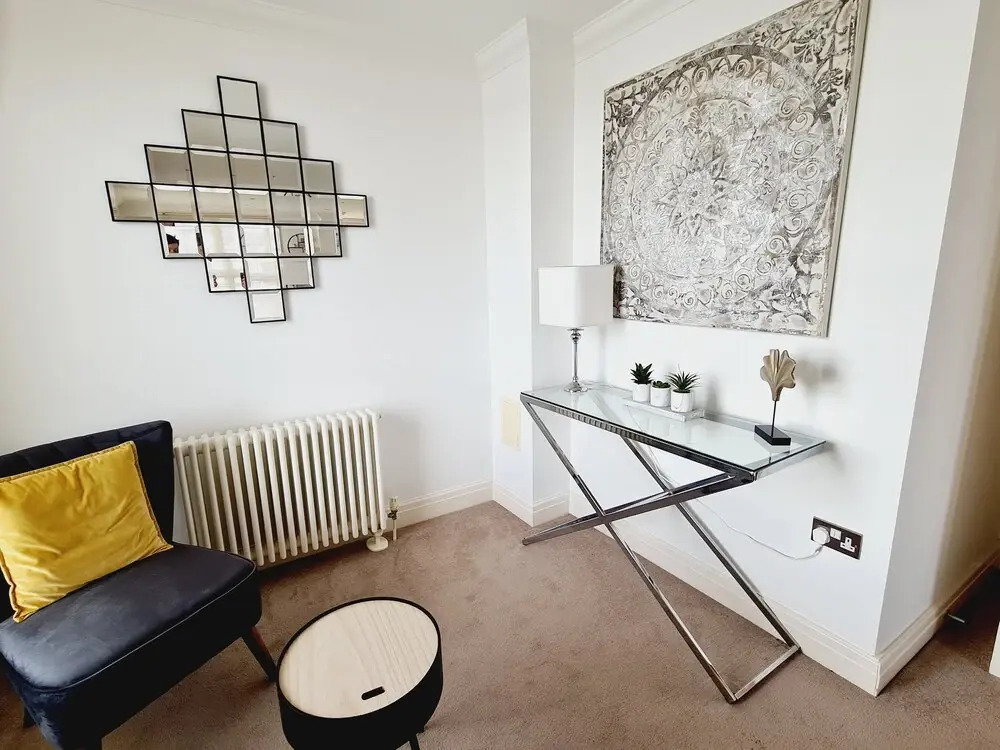 Off the Hook - Luxury Beach Apartment - Sleeps 4