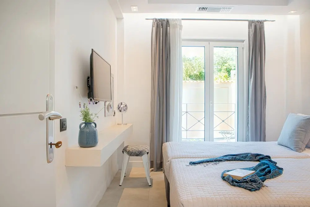 Dimi Brous Apartment 1 by CorfuEscapes
