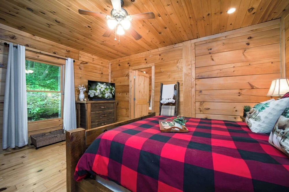 Blue Ridge Cabin Getaway Cashiers & Highlands
