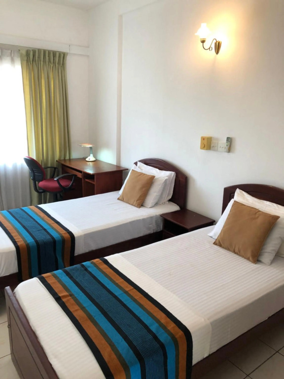 3 Room 10th Floor Apartment - Colombo city