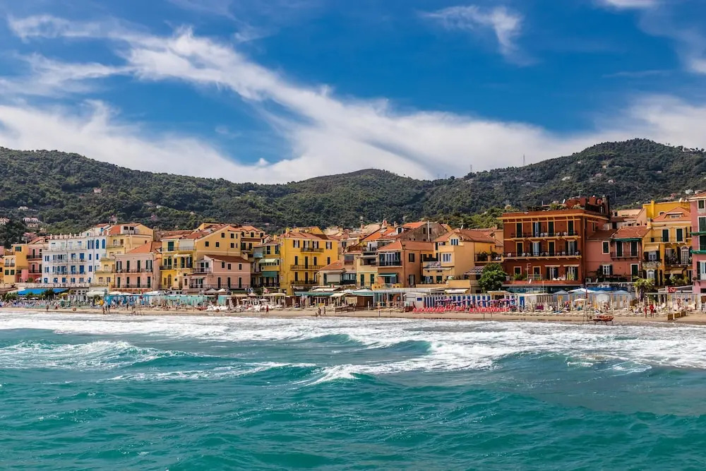 Domus 21 Near Alassio Beach