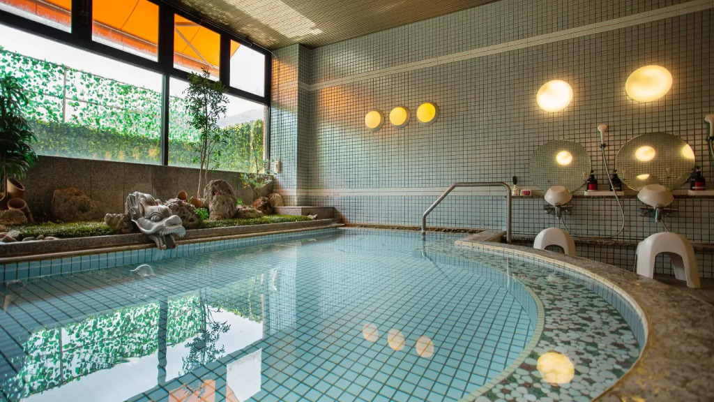 Hotel Second Stage