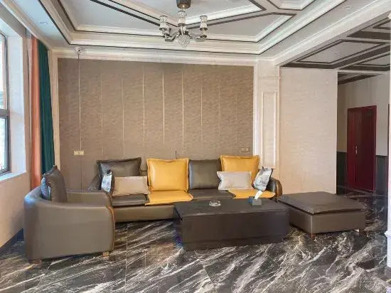 Daocheng Century Aden Hotel