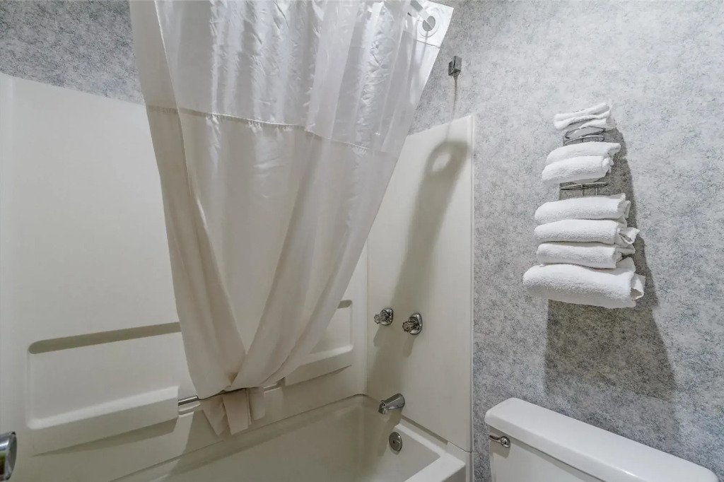 Motel 6-Green Bay, WI - Lambeau
