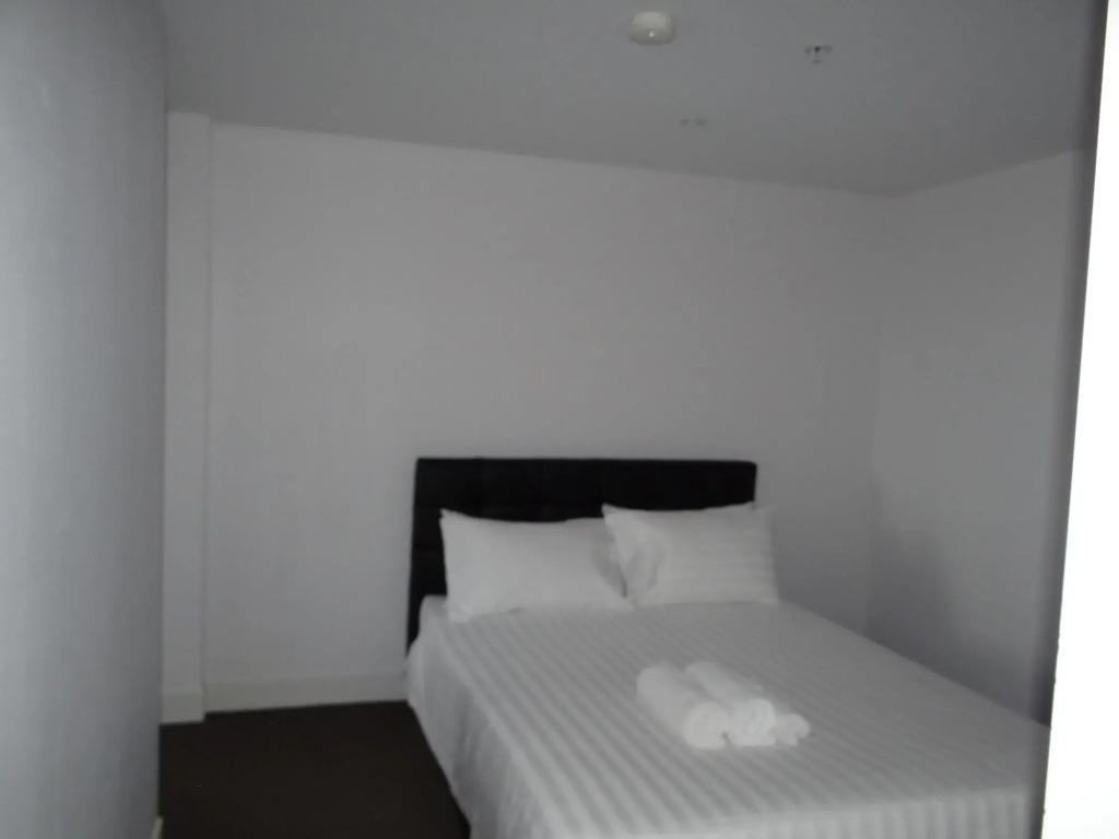 Amazing Accommodations South Yarra