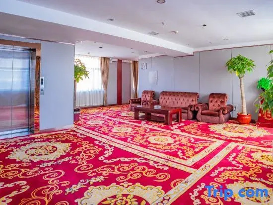 Huayi Select Hotel by Home Inn (Datong Yungang District Wuyue Plaza)
