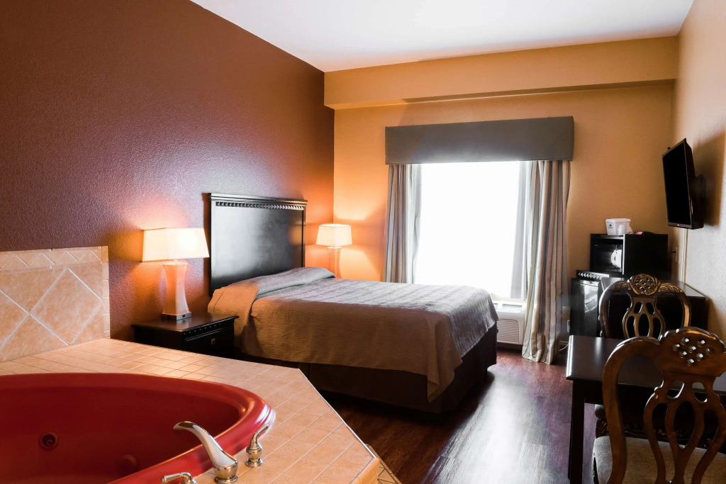 Americas Best Value Inn & Suites-Griffin