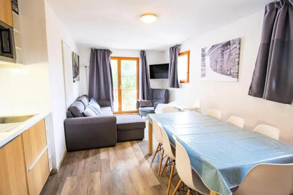 Chalet Arrondaz A - 3 Pièces pour 8 Personnes 193069
