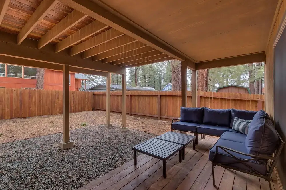 Silver Pines - Ski or Summer 30+ day Home