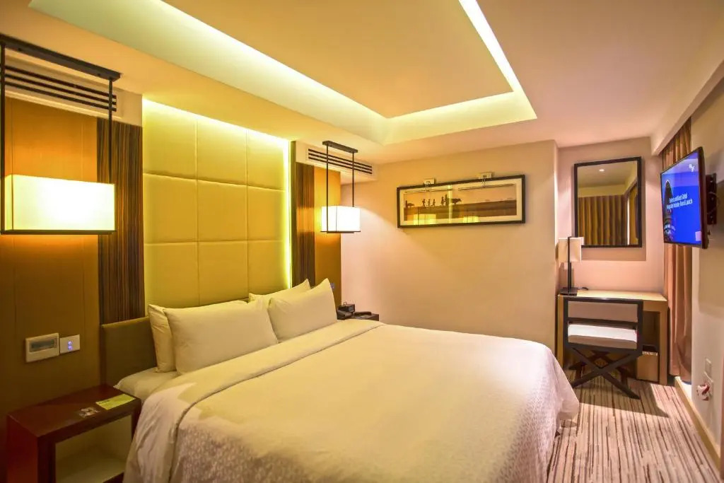 Crowne Plaza Dhaka Gulshan by IHG