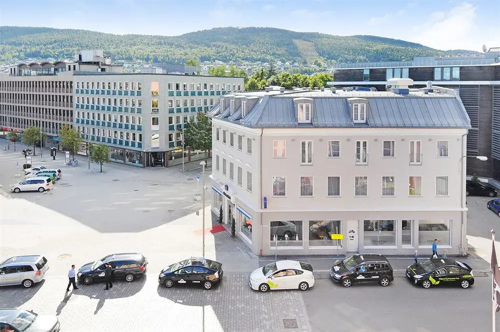 Globus Hotel