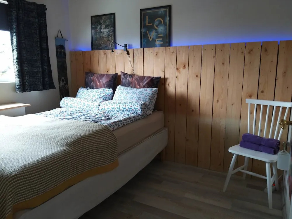 Akurholt Guesthouse