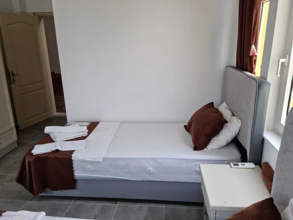 FİNİKE SEVER OTEL