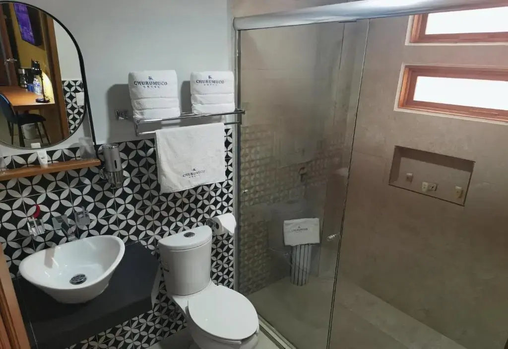 HOTEL CHURUMUCO