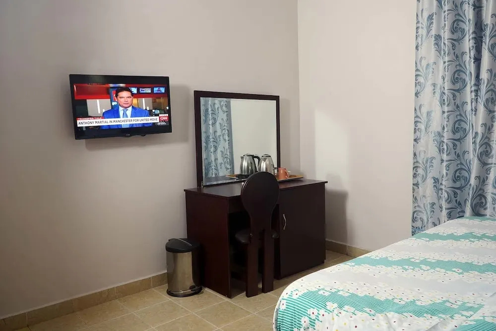 Gold Rush Suites
