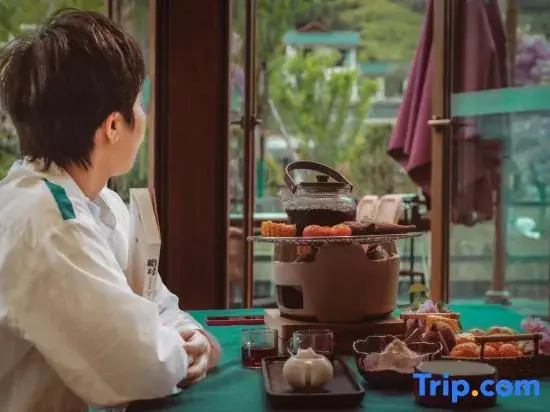 Bipenggou Guanshan Wangyue Hotel