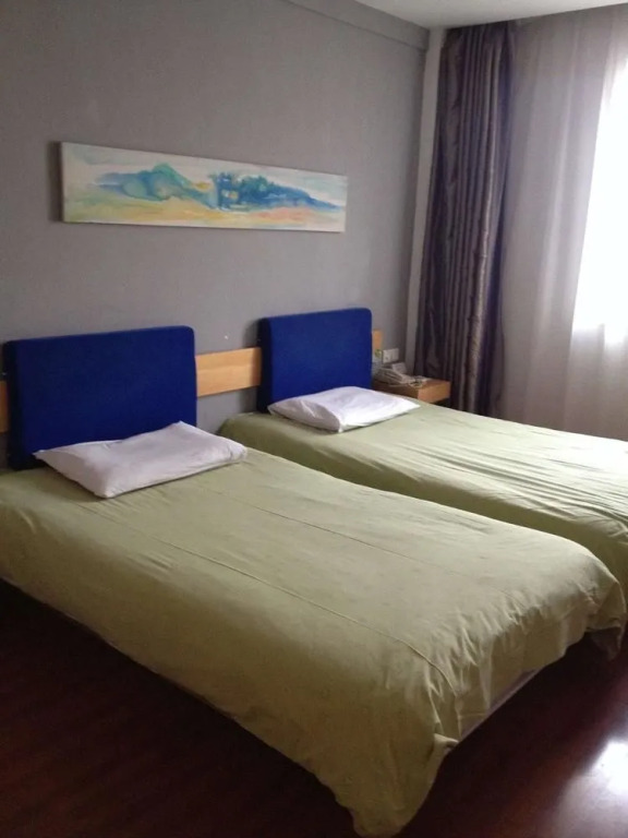 Shaoxing Home Inn - City Square