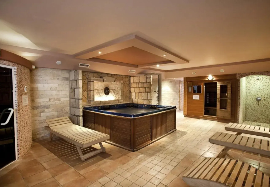 Hotel Makar Sport & Wellness