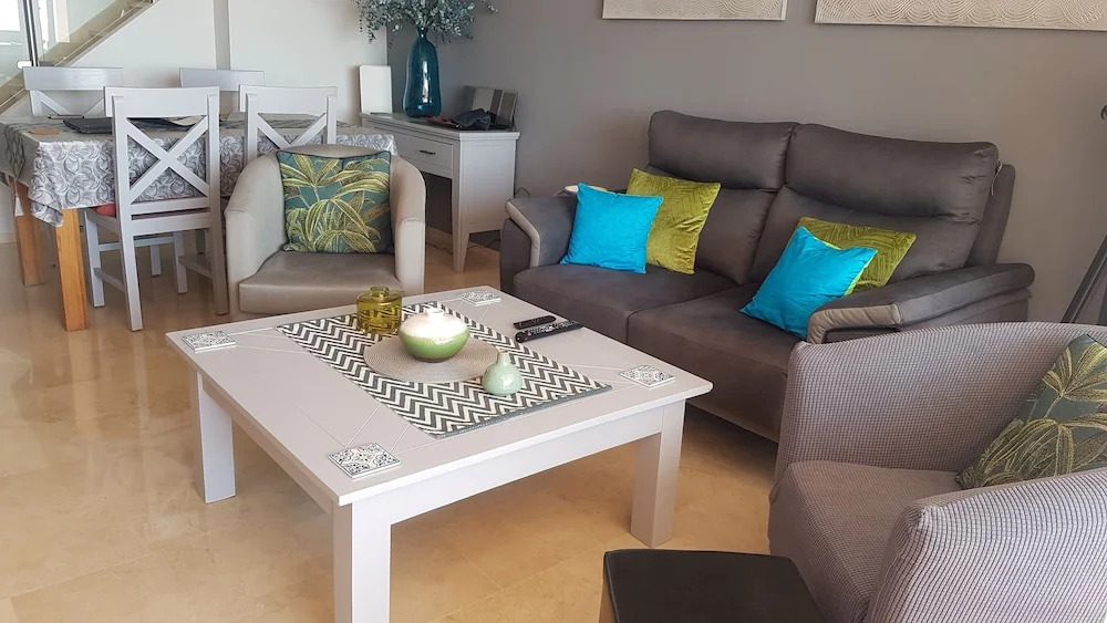 Modern Duquesa 2 Bed,outstanding View of Sea/golf
